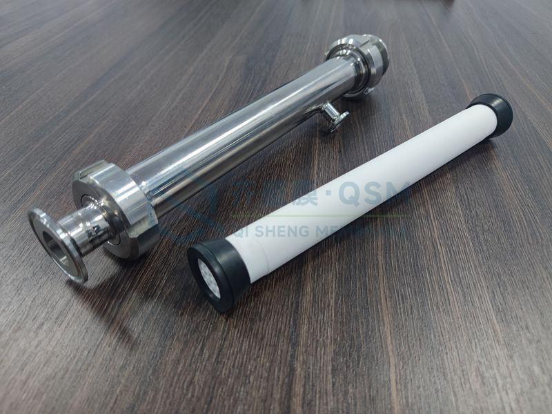 Ceramic membrane module