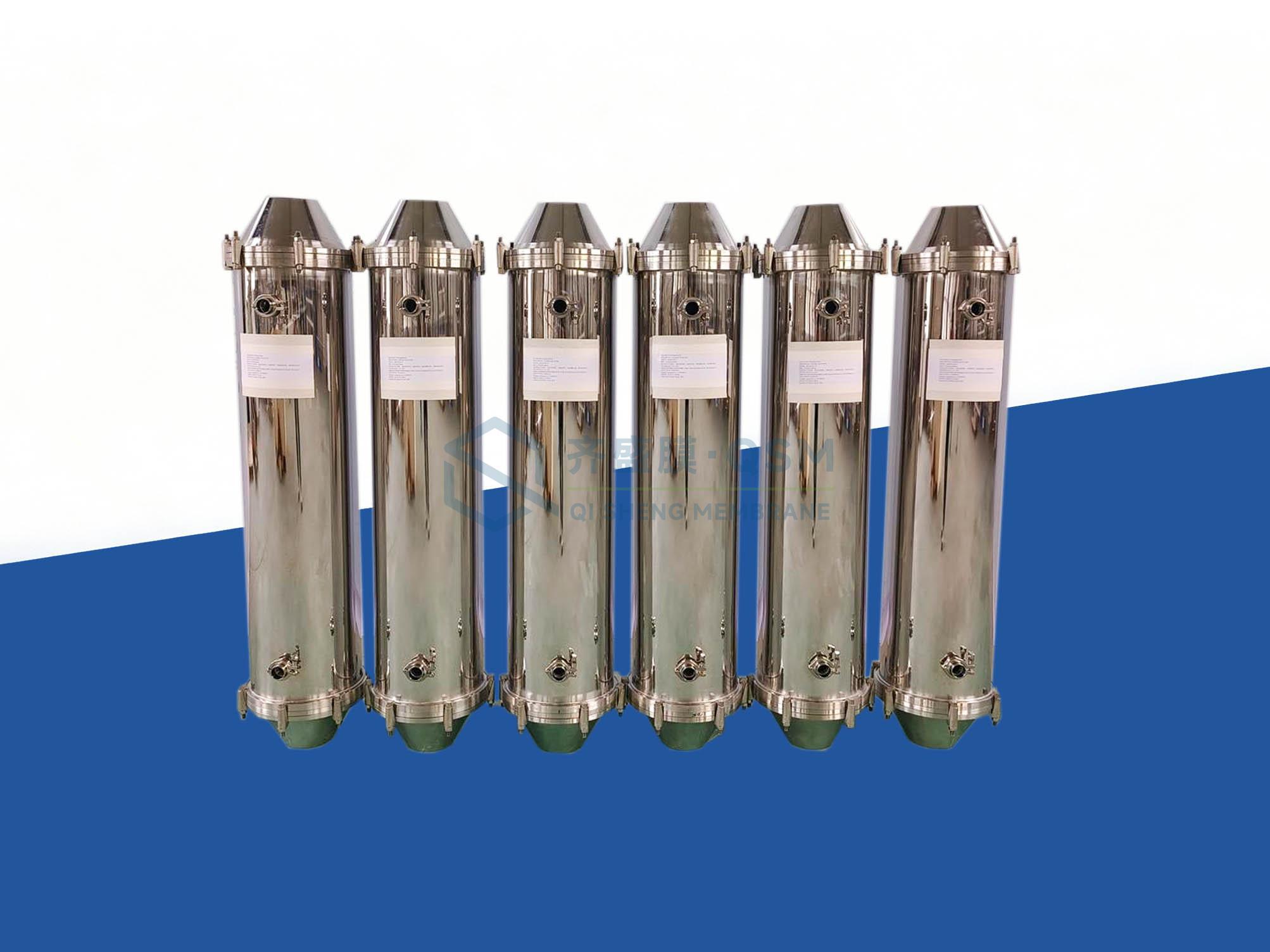Ceramic membrane module
