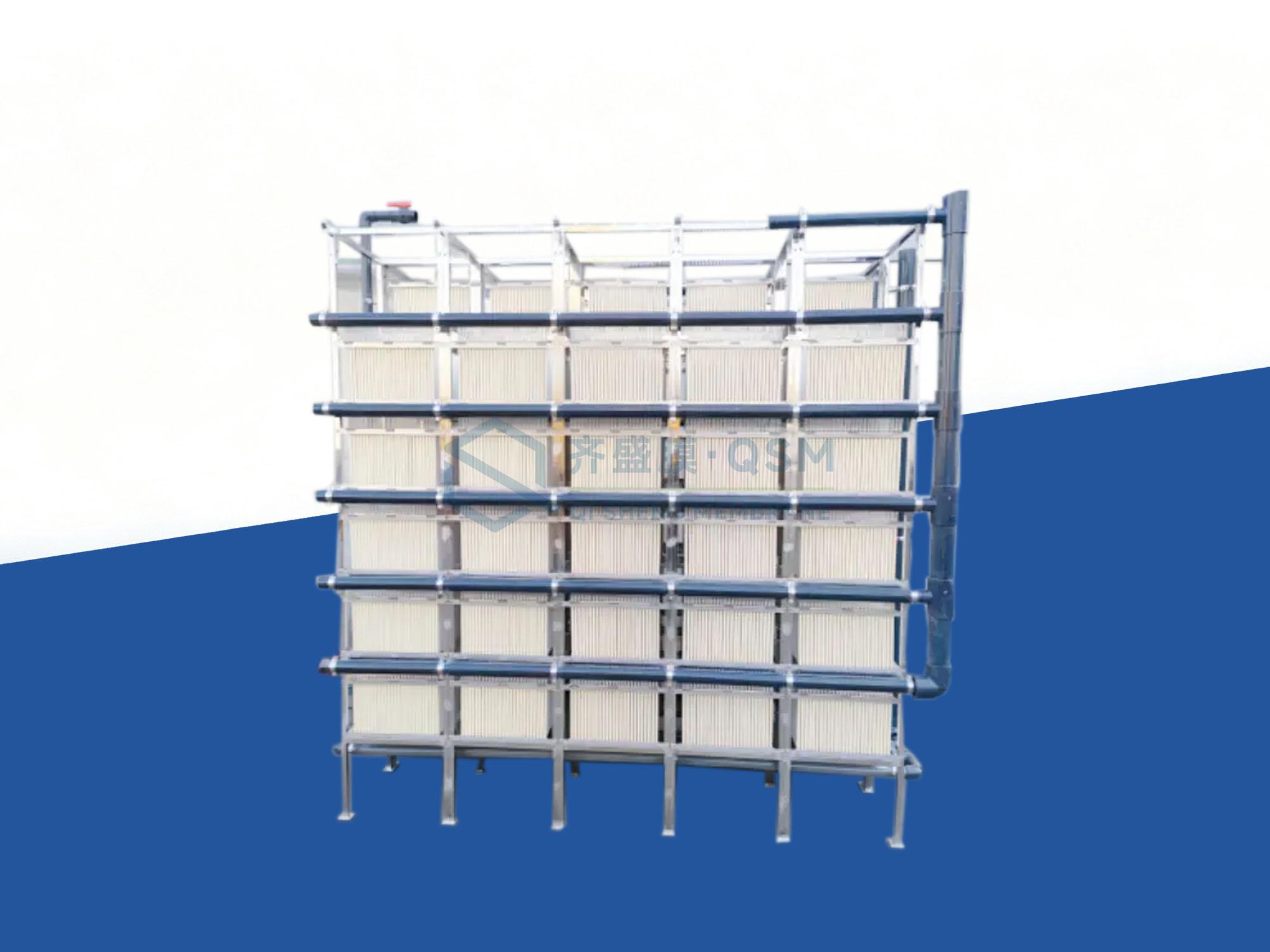 Flat sheet ceramic membrane